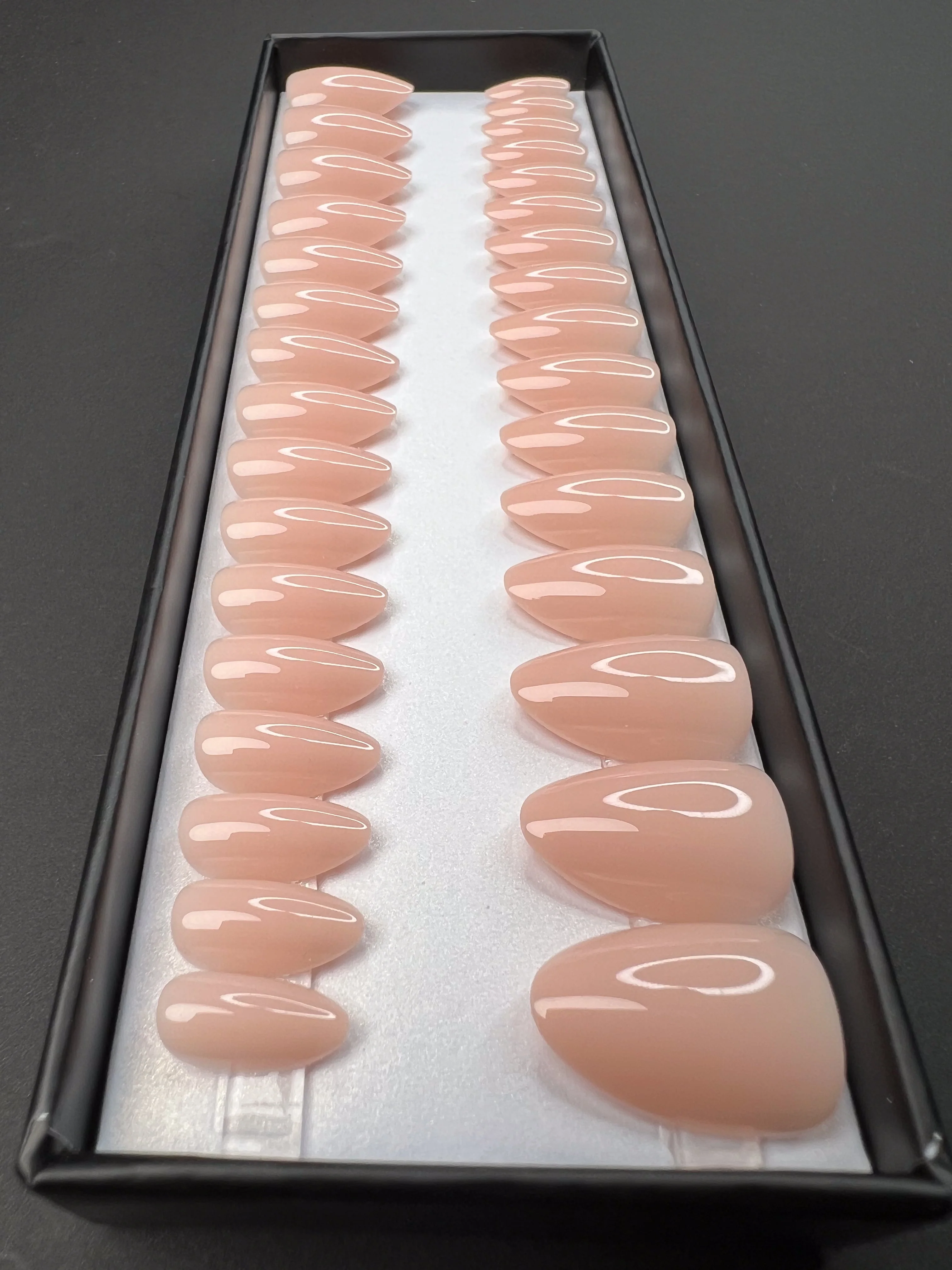Creamy beige - Image 2