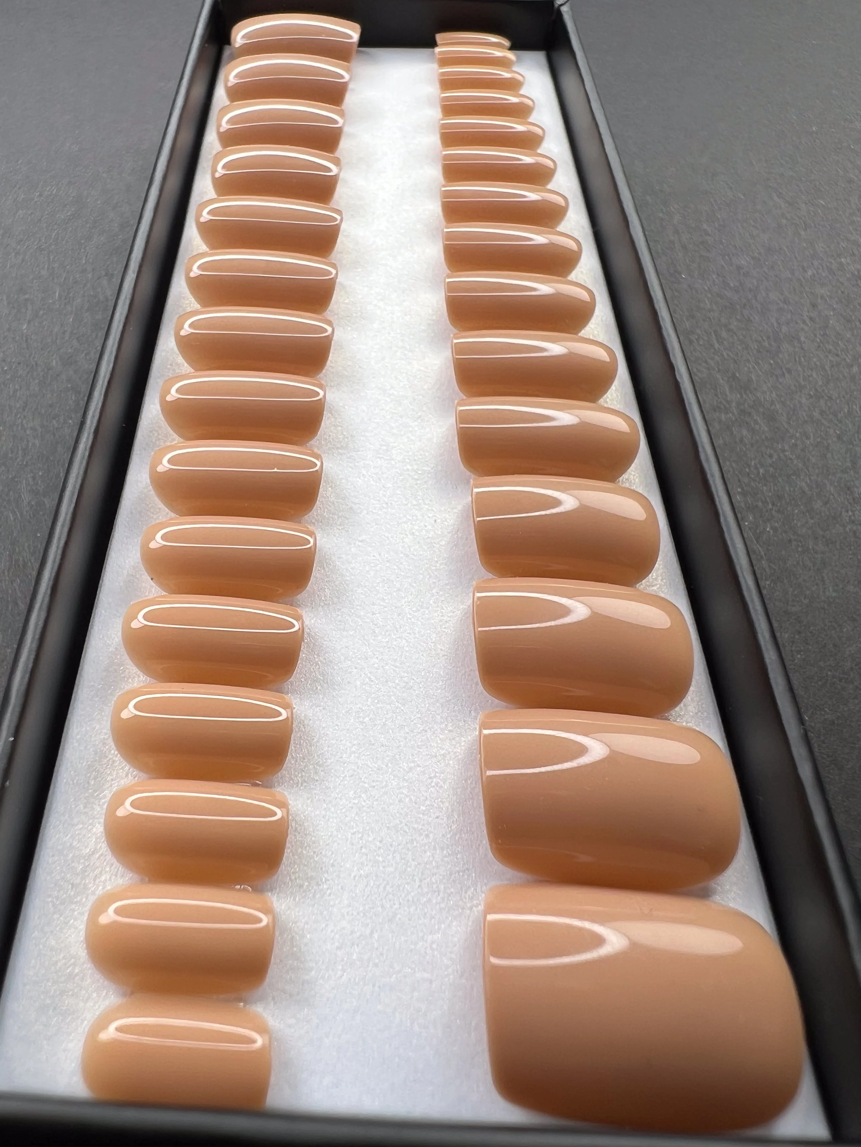 Mocha mousse - Image 2