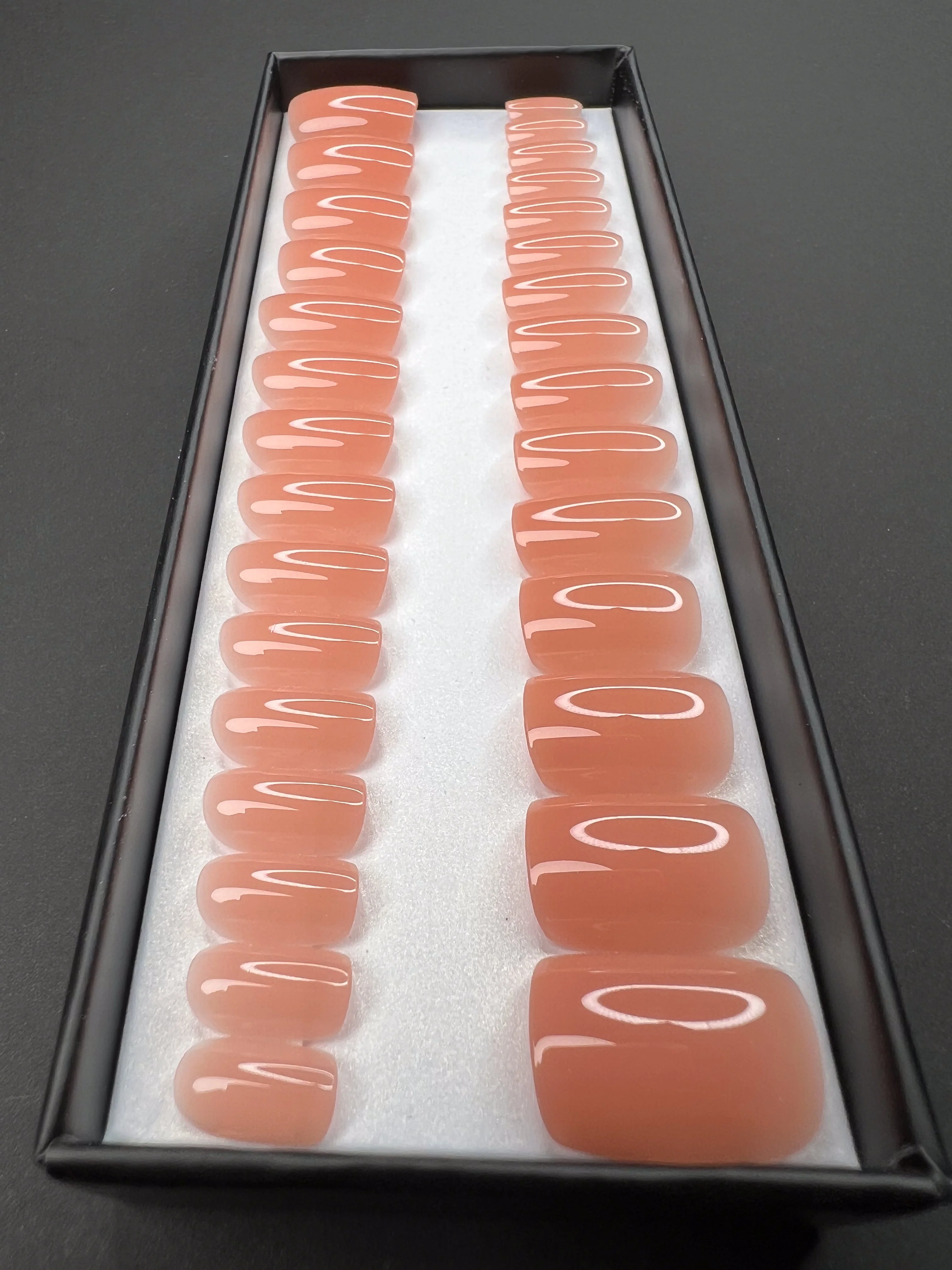 Tanned gloss - Image 2